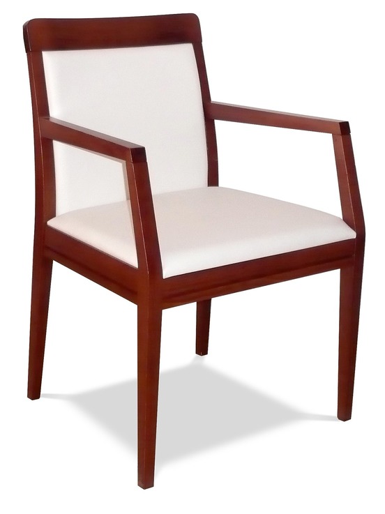 Drevená stolička D214