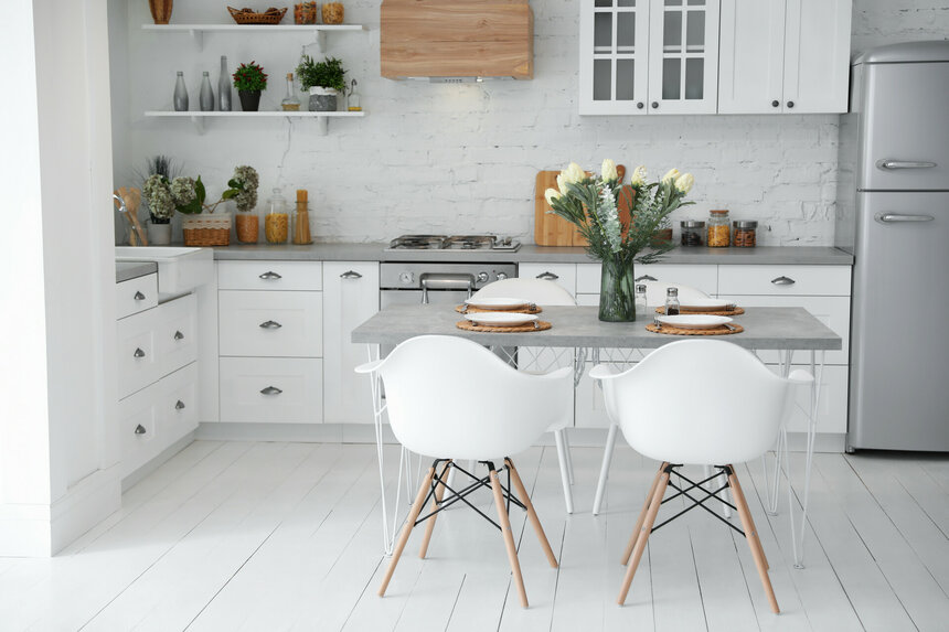 Lacné stoly a stoličky do kuchyne: Vychytávky pre štýlovú kuchyňu za rozumnú cenu