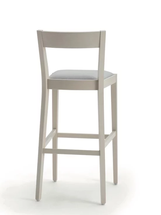 Barová stolička z masívu P SILLA