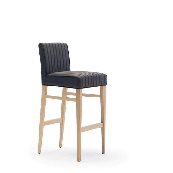 Drevená stolička T MOENA/B