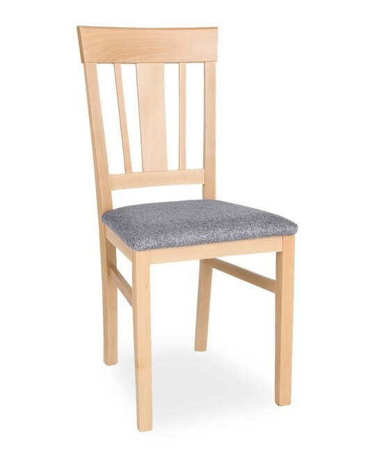 Tradičná masívna stolička do jedálne D 111